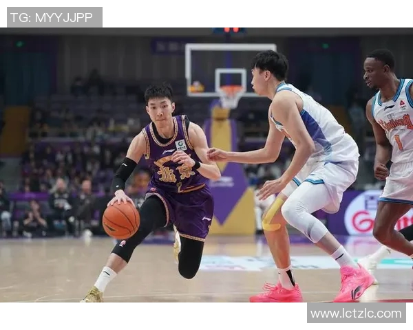 2021年CBA新疆队与北京队精彩对决回放全景解析